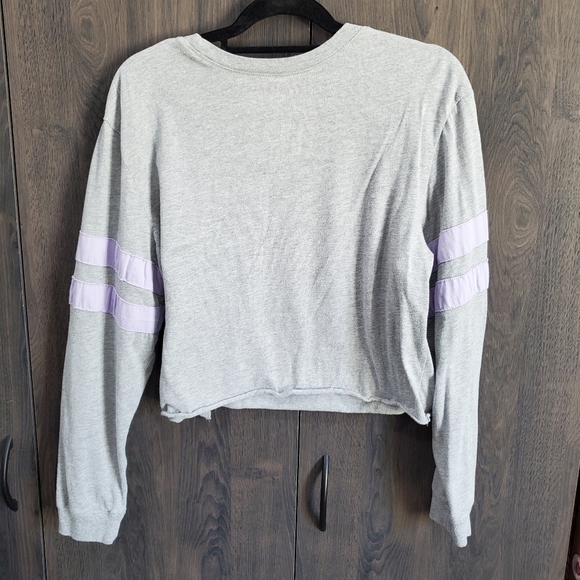 Disney Frozen ll Elsa Anna FEARLESS Lavender Gray Long Sleeve Tee T Top Size XL - Picture 4 of 8
